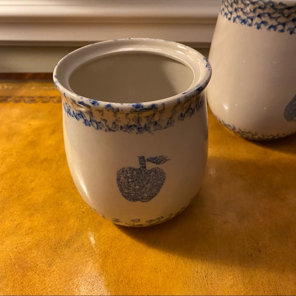 Set of 3 Vintage Tienshan Folk Craft Cottage Sponge Ware Ceramic Boho Jars - Picture 8 of 11